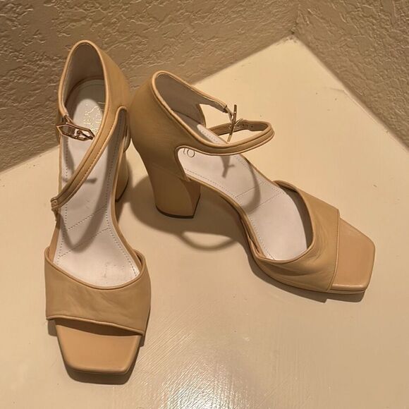 Franco Sarto Womens 10 Dima Block Heel Leather Sandals Beige Tan Ankle Strap New - Picture 15 of 16